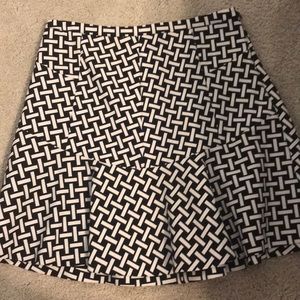 DVF black and white mini skirt